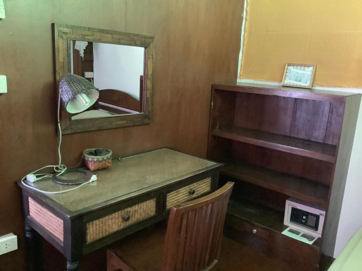 Tata Guesthouse Čiang Mai Exteriér fotografie