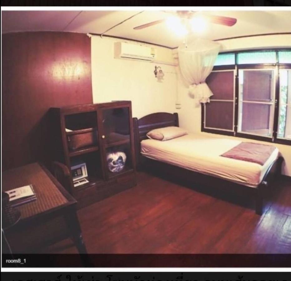 Tata Guesthouse Čiang Mai Exteriér fotografie